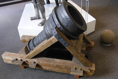 Germany Koln Cologne Bombarde 1377